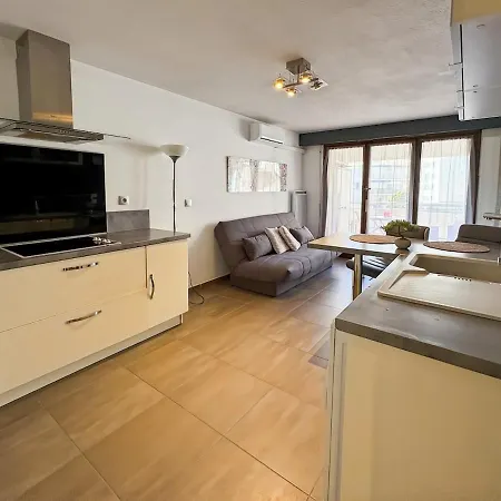 Cosy T1 A 5 Minutes Des Plages Apartament